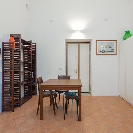 Flat In Isola De Castillia 22 Milánó Kültér fotó