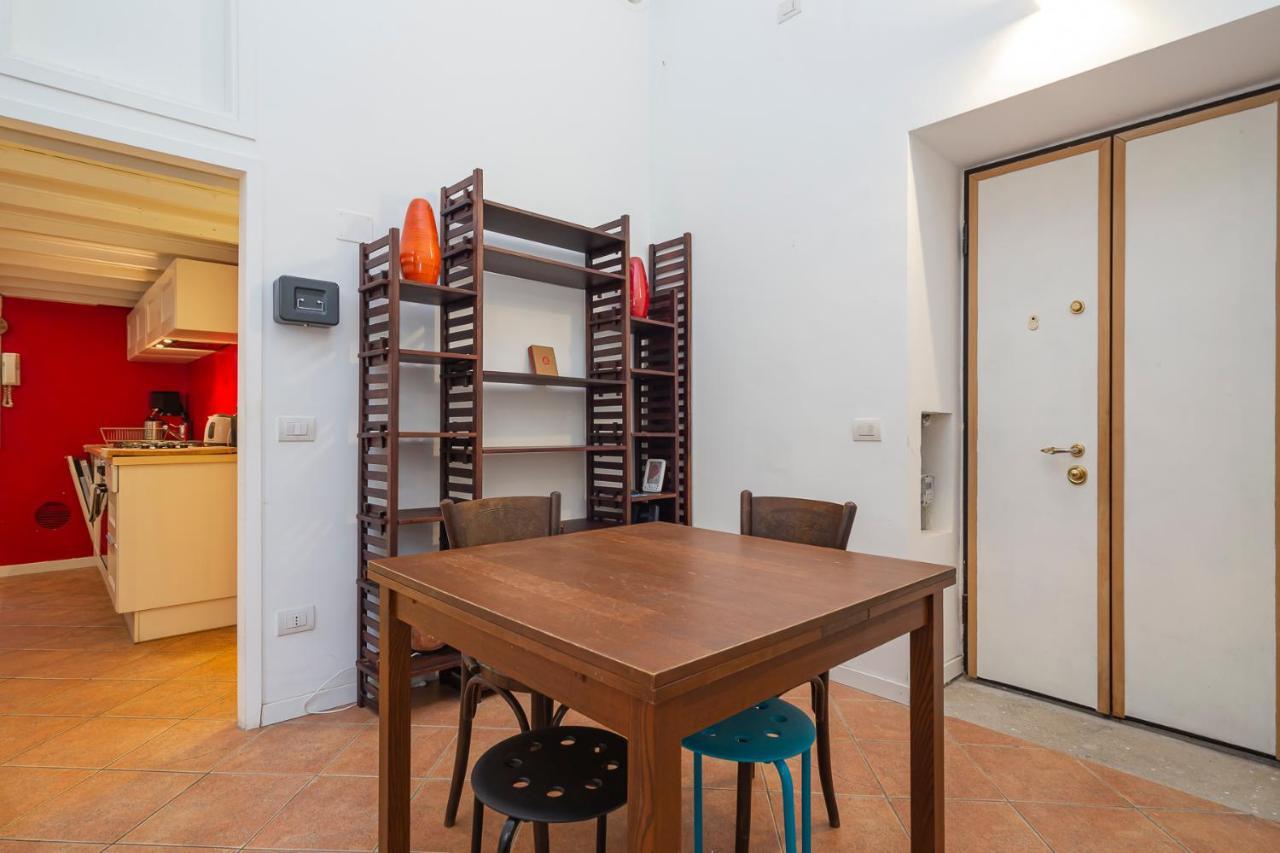Flat In Isola De Castillia 22 Milánó Kültér fotó